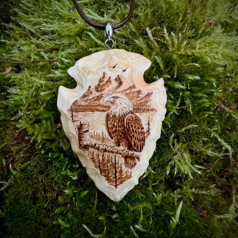 arrowhead pendant with bald eagle